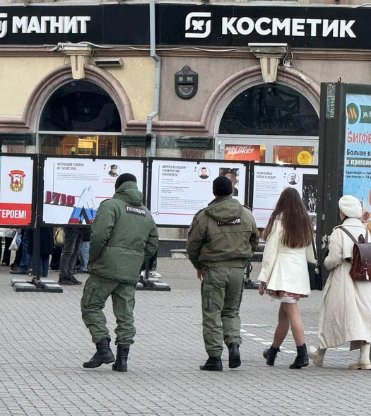 525x700 1 5633 d6a1d9fb6f7e72641a1fdd4409ea8197960x1280 0xD3cxU0lB 8407002020506773531.jpg